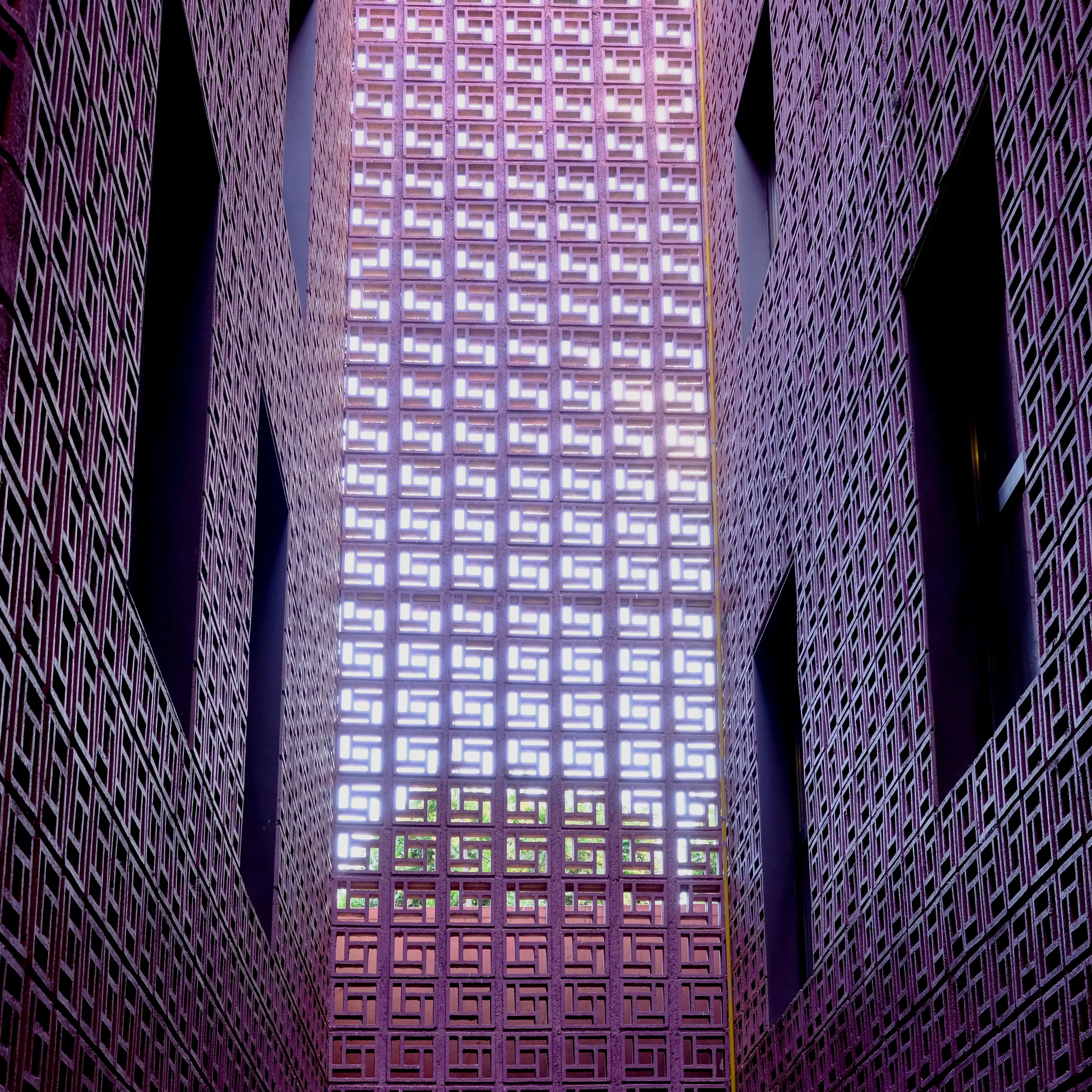 Photo Selected Work--00026--91231012-0dbf-4e11-a24c-7097c5dd95ed